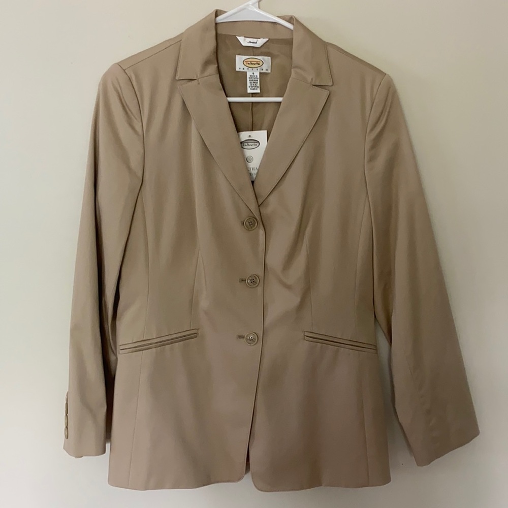 NEW—Talbot’s Lined Blazer Jacket Lined Tan Beige SZ 6 NEW